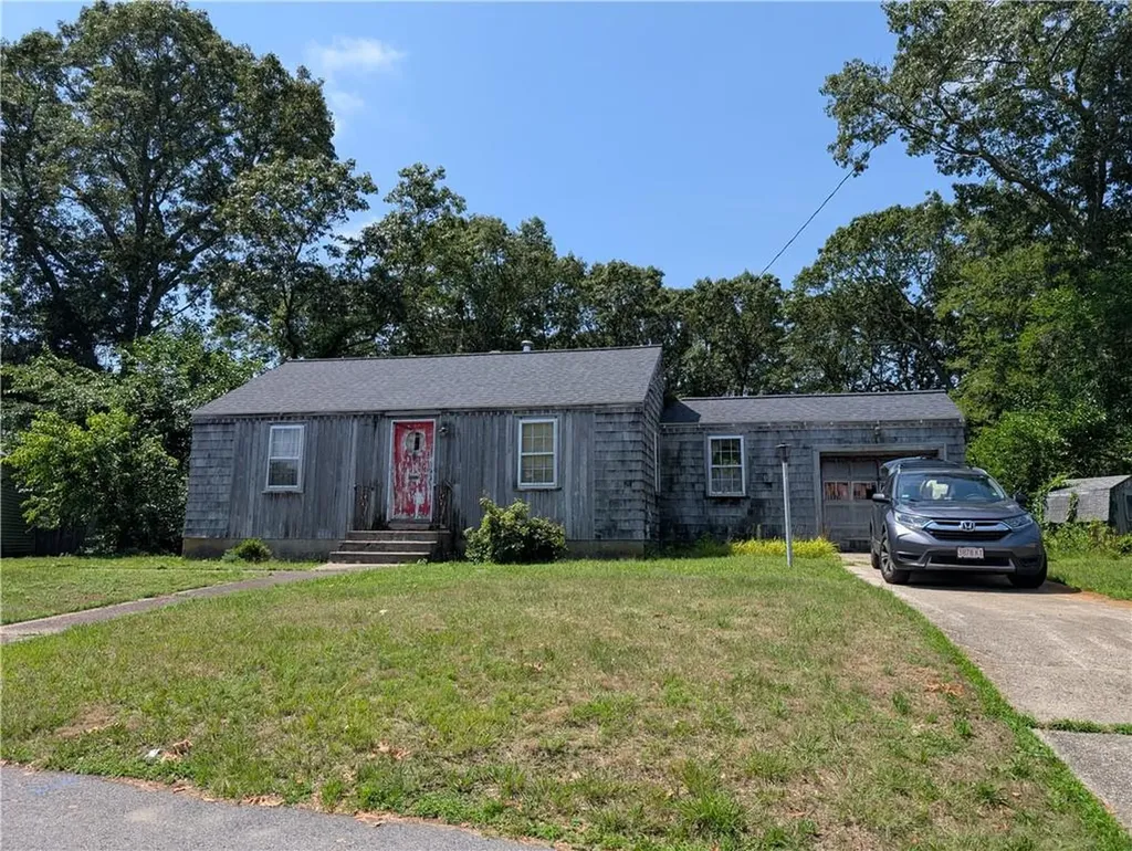 142 Yucatan Drive Warwick RI 02889