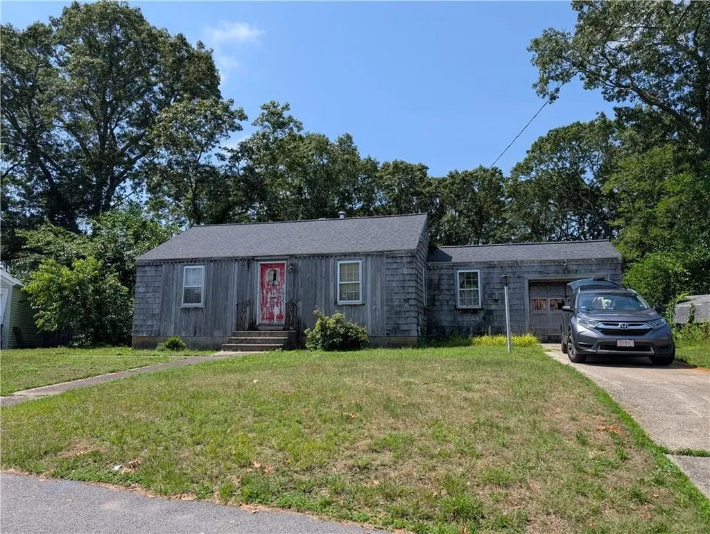 142 Yucatan Drive Warwick RI 02889