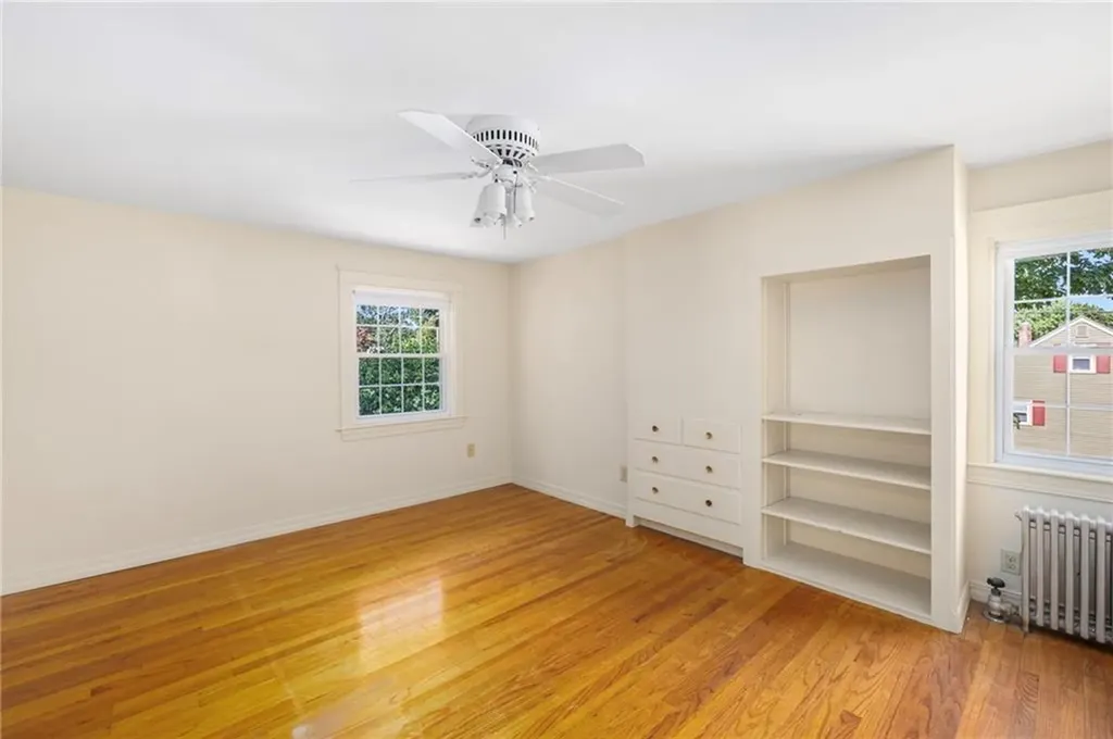 154 Chapmans Avenue Warwick RI 02886