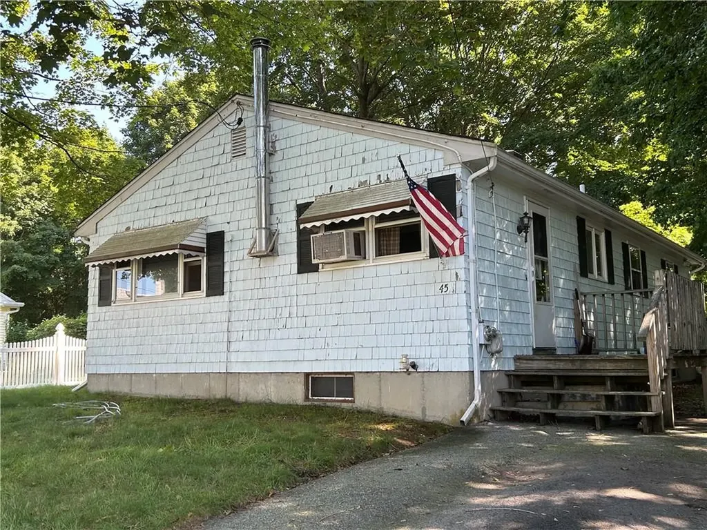45 Rose Lane Cumberland RI 02864