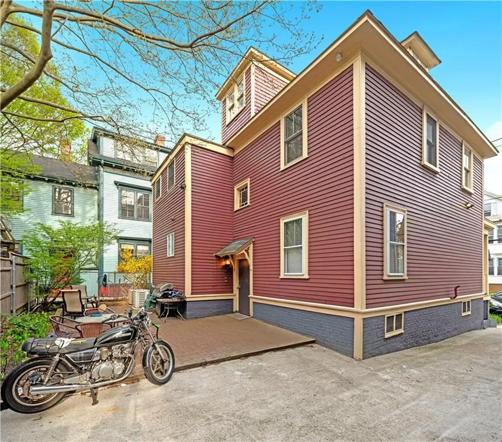 30 Messer Street Providence RI 02909