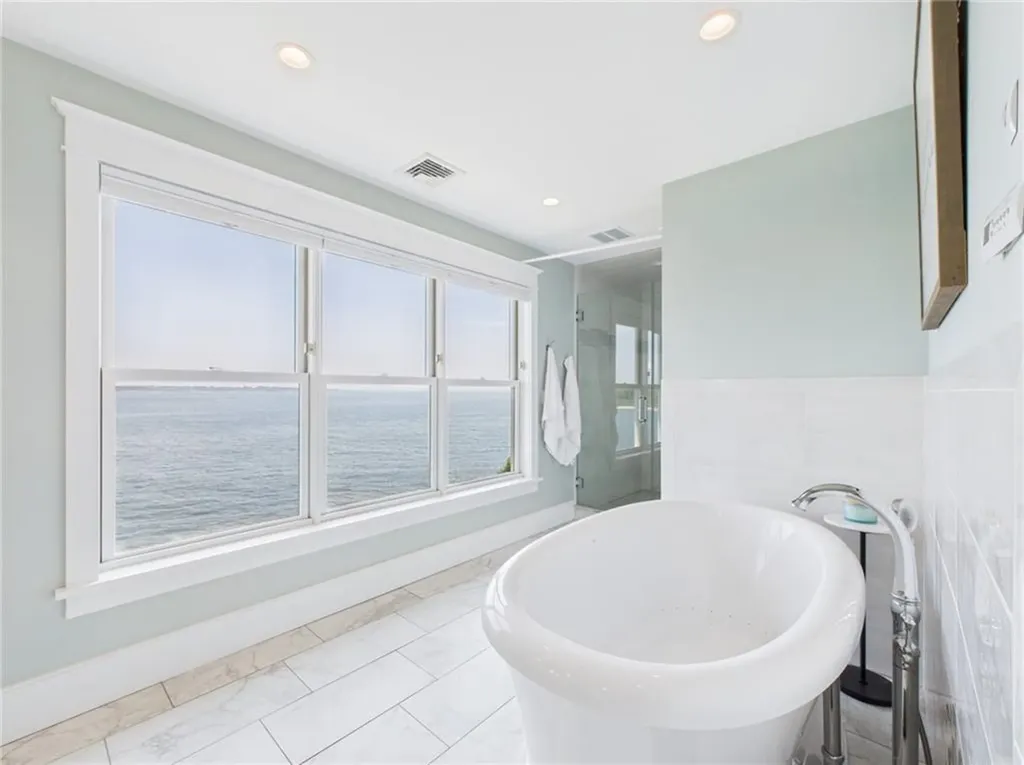 4 Clarkes Village Lane Jamestown RI 02835