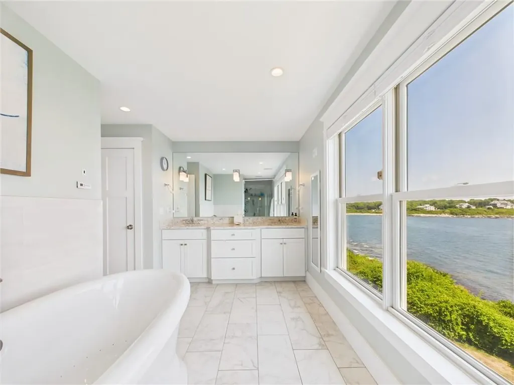 4 Clarkes Village Lane Jamestown RI 02835