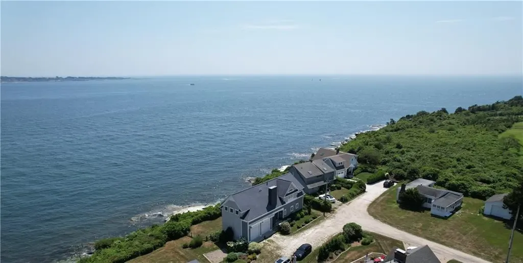 4 Clarkes Village Lane Jamestown RI 02835