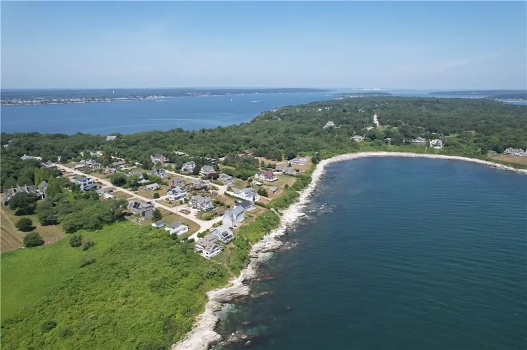 4 Clarkes Village Lane Jamestown RI 02835