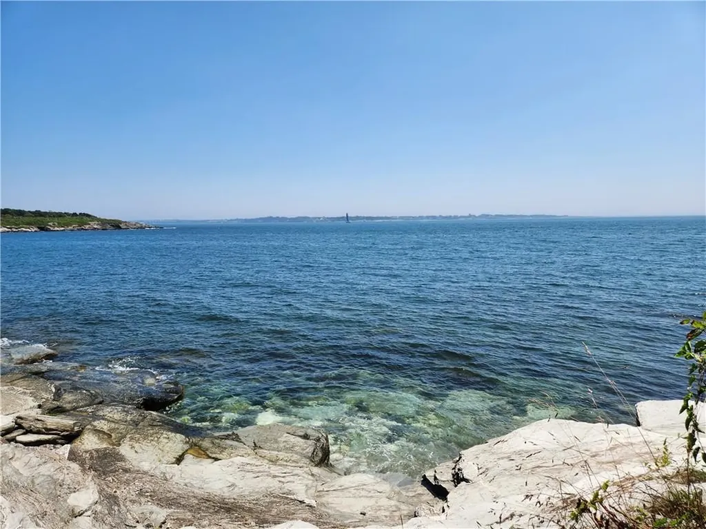 4 Clarkes Village Lane Jamestown RI 02835