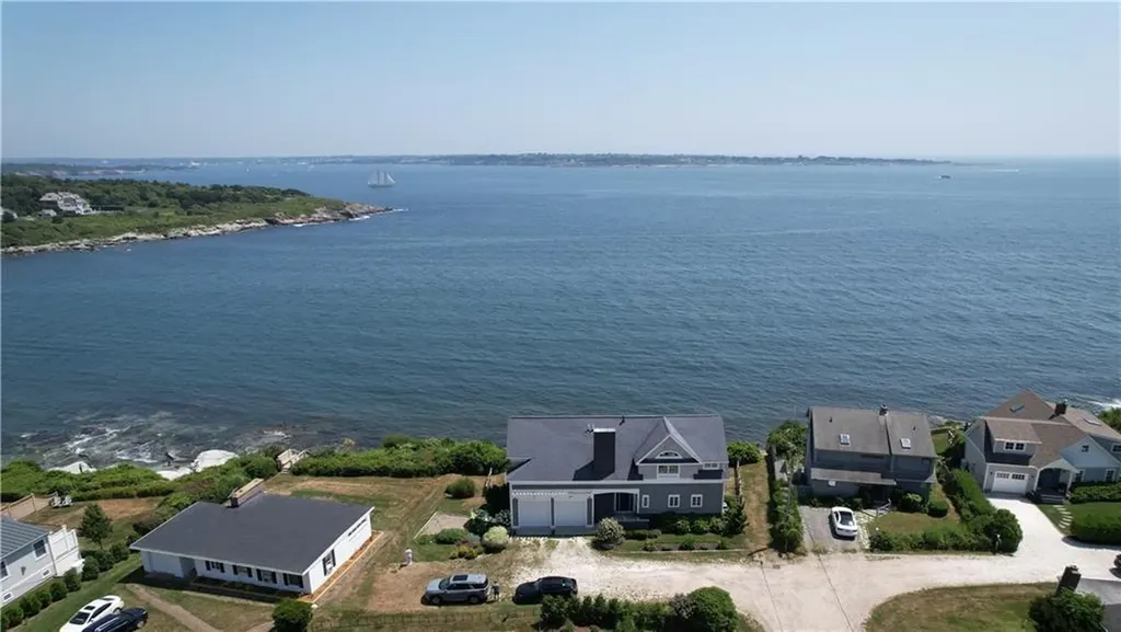 4 Clarkes Village Lane Jamestown RI 02835