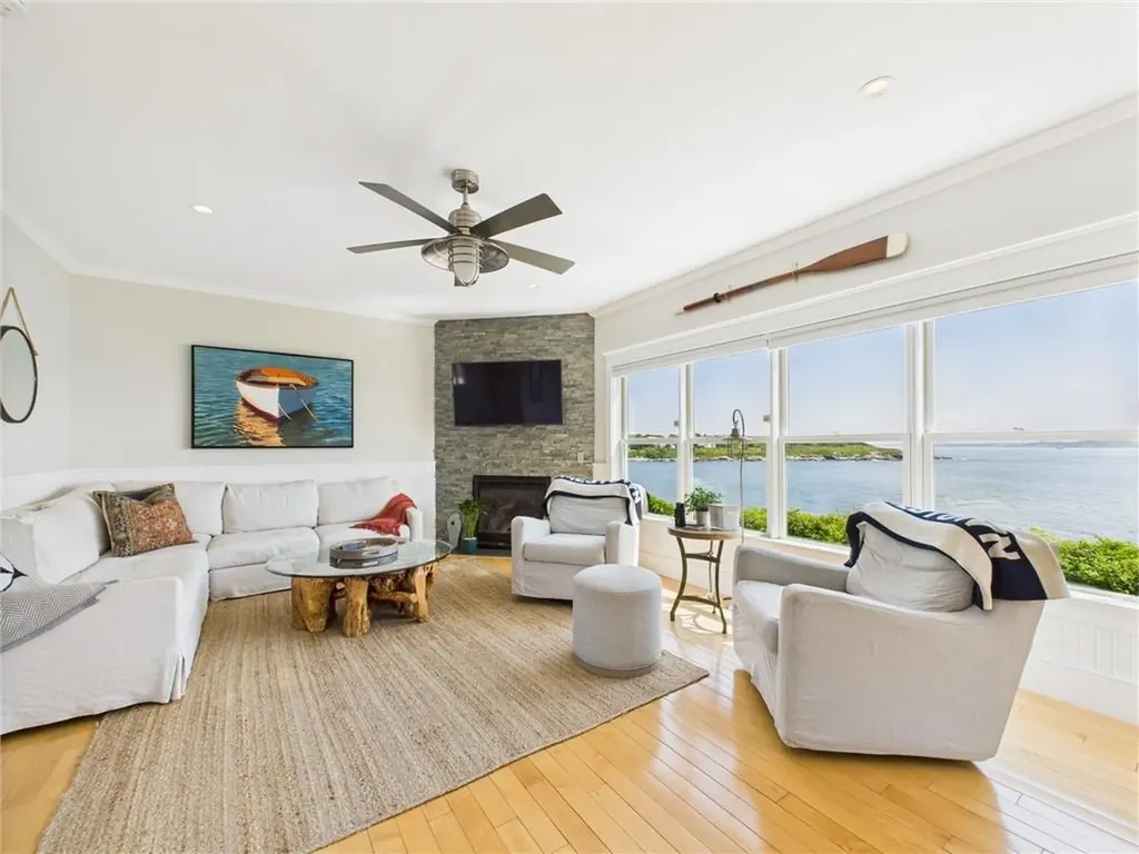 4 Clarkes Village Lane Jamestown RI 02835