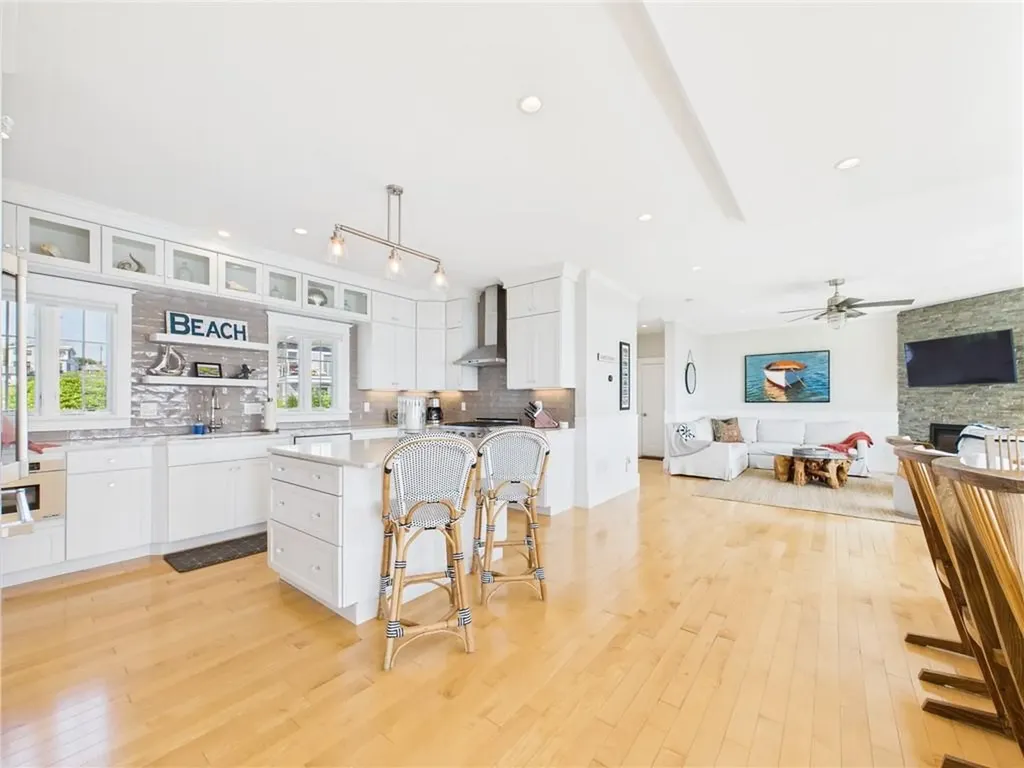 4 Clarkes Village Lane Jamestown RI 02835