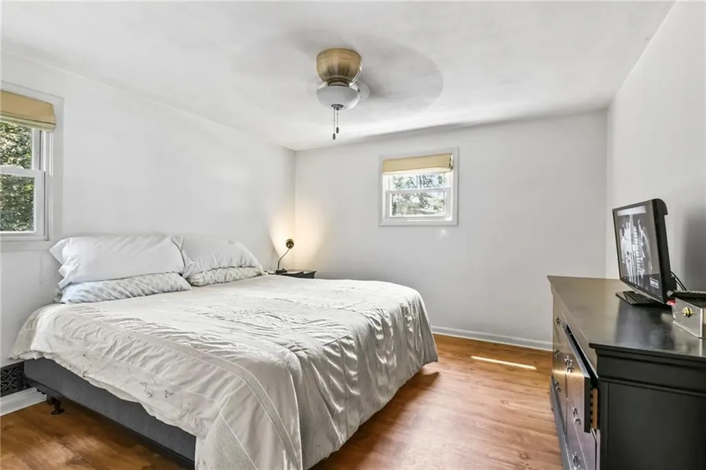410 Diamond Hill Road Warwick RI 02886
