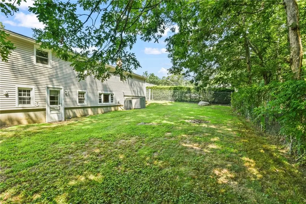 410 Diamond Hill Road Warwick RI 02886