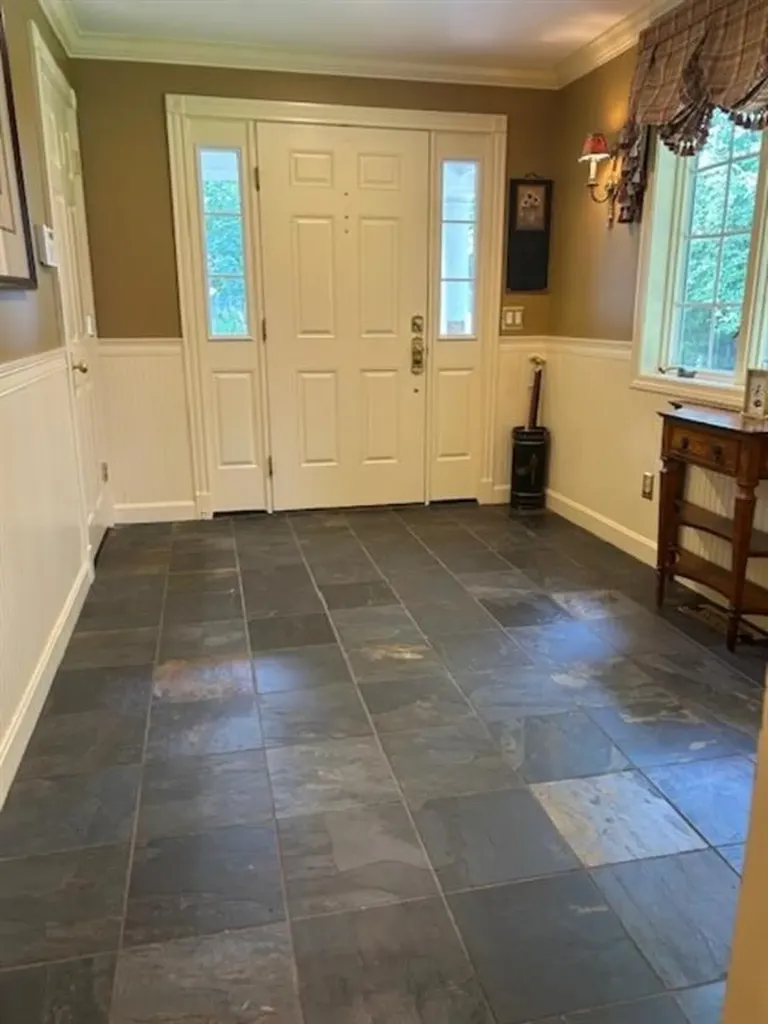255 Beechwood Drive Cranston RI 02921