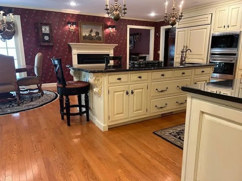 255 Beechwood Drive Cranston RI 02921