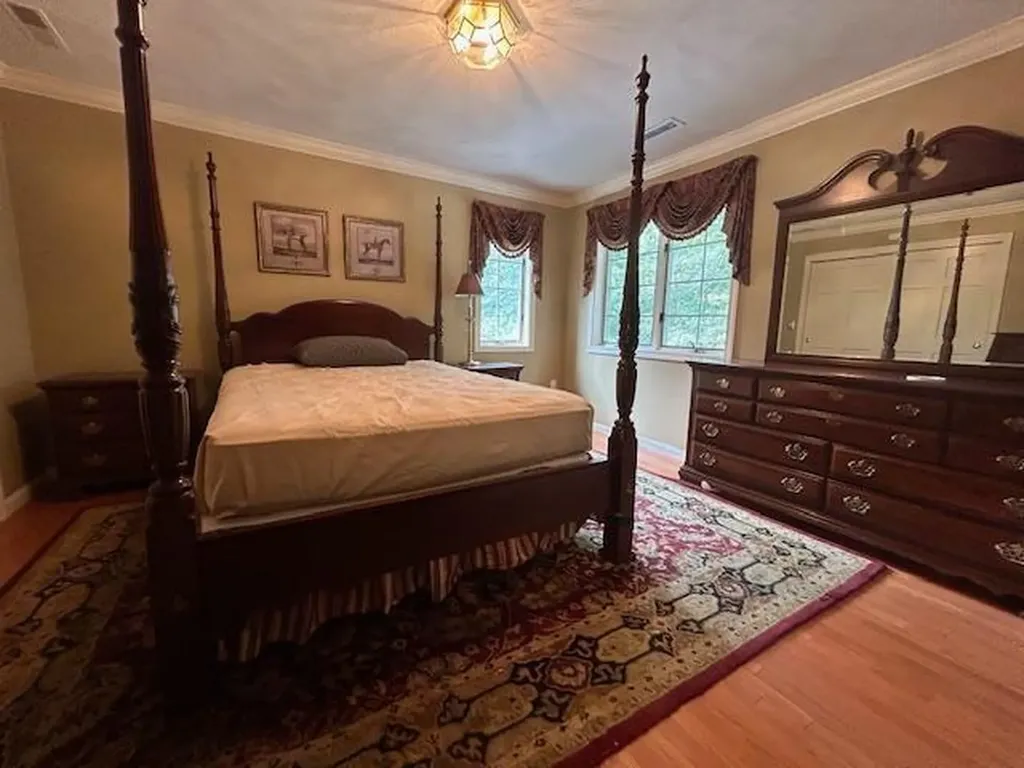 255 Beechwood Drive Cranston RI 02921