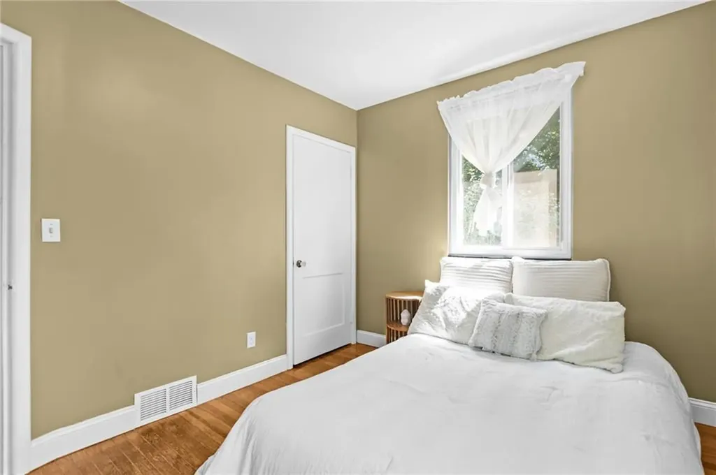 9 Kitchener Road Johnston RI 02919