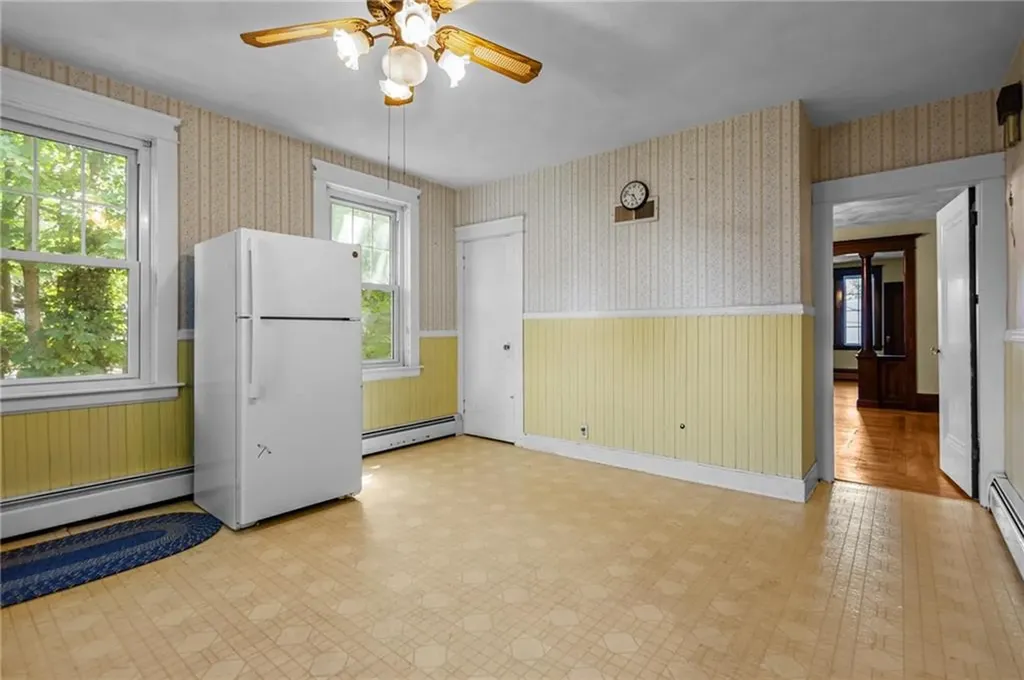 15 Balmoral Avenue Providence RI 02908