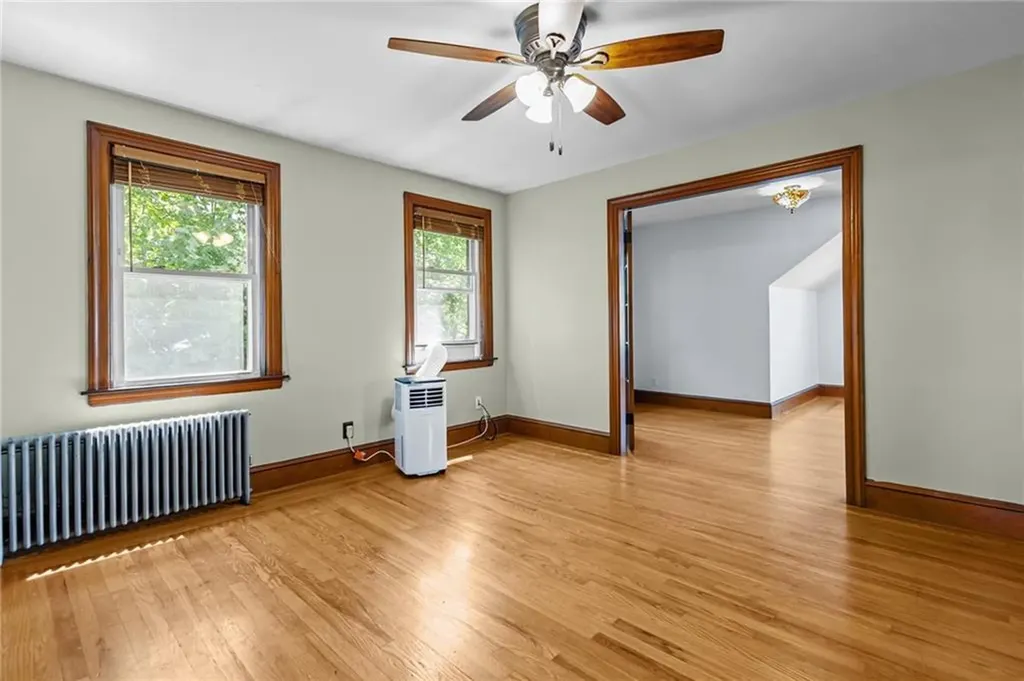 15 Balmoral Avenue Providence RI 02908
