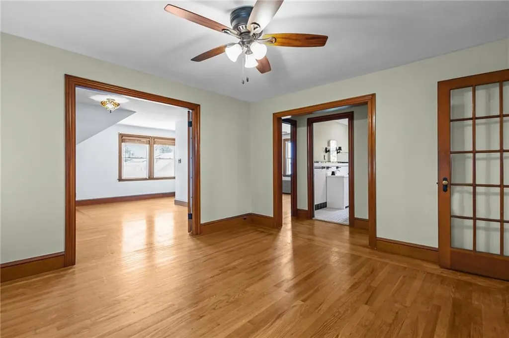 15 Balmoral Avenue Providence RI 02908