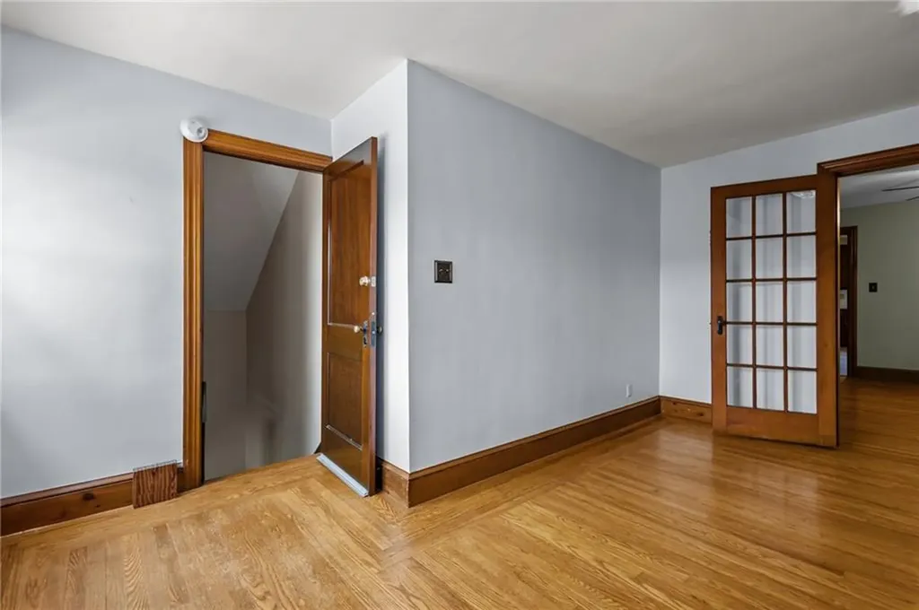 15 Balmoral Avenue Providence RI 02908