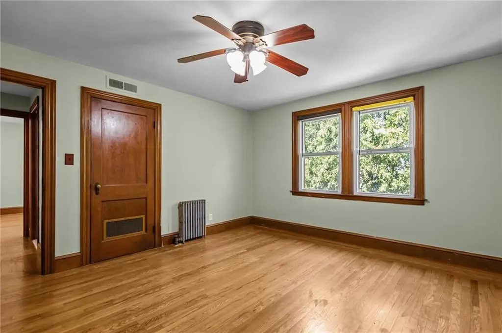 15 Balmoral Avenue Providence RI 02908
