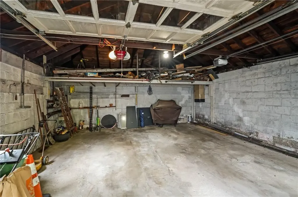 15 Balmoral Avenue Providence RI 02908
