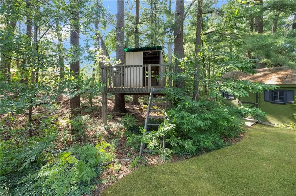 2 Haywood Road Coventry RI 02816