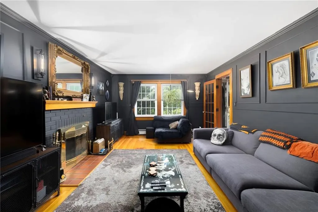 2 Haywood Road Coventry RI 02816