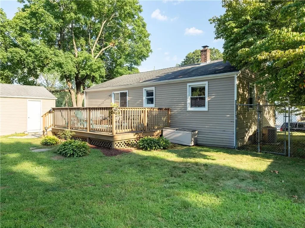 9 Kennington Avenue Coventry RI 02816