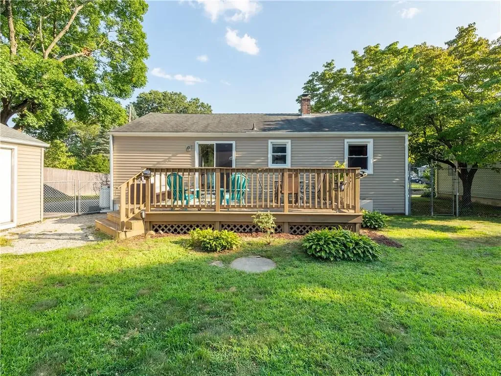 9 Kennington Avenue Coventry RI 02816