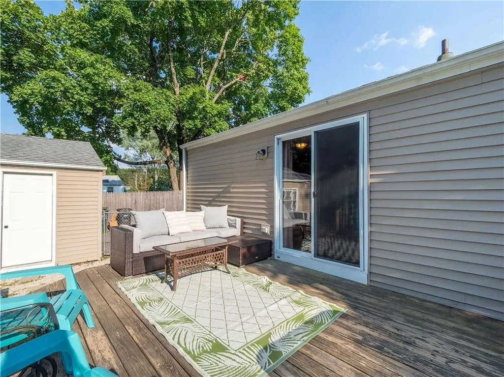 9 Kennington Avenue Coventry RI 02816