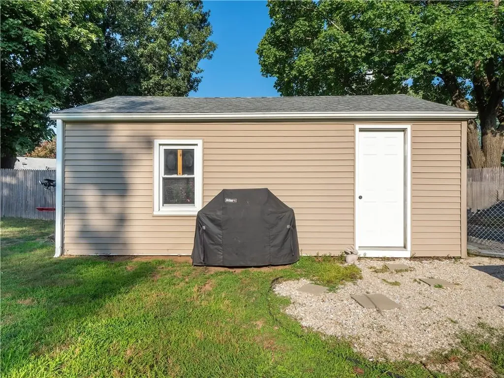 9 Kennington Avenue Coventry RI 02816