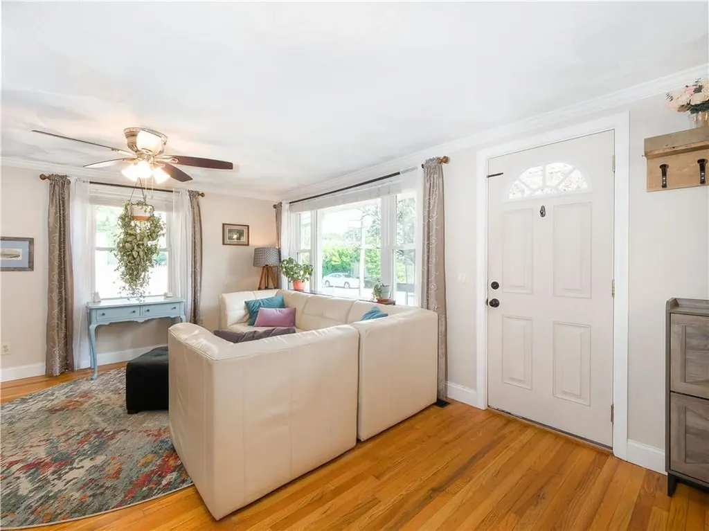 9 Kennington Avenue Coventry RI 02816