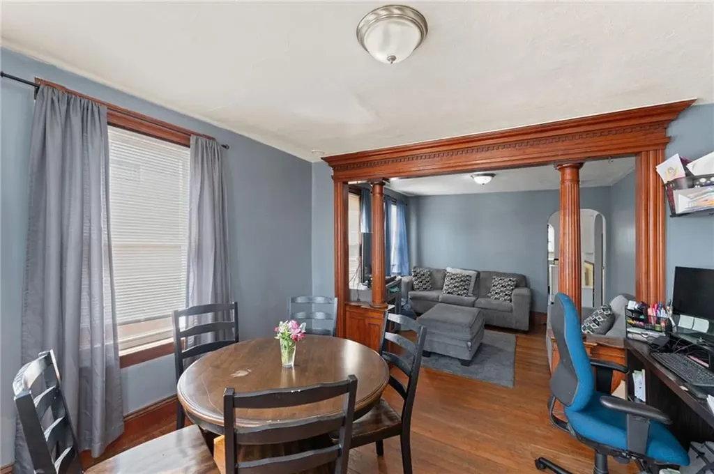 313 Branch Avenue Providence RI 02904