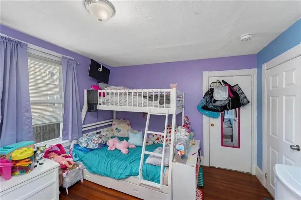 313 Branch Avenue Providence RI 02904