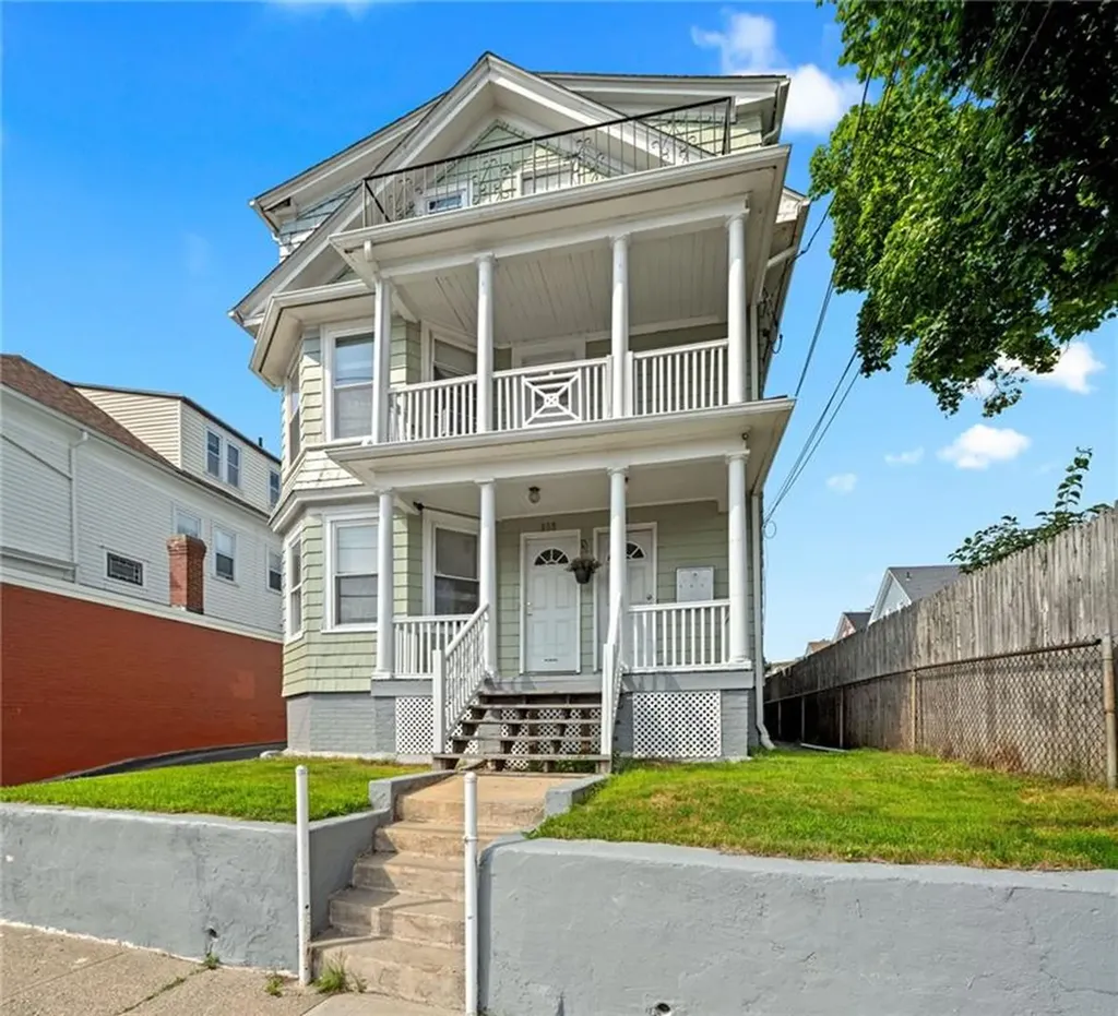 313 Branch Avenue Providence RI 02904