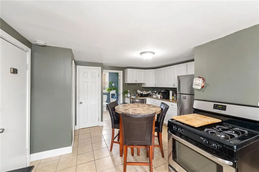 313 Branch Avenue Providence RI 02904