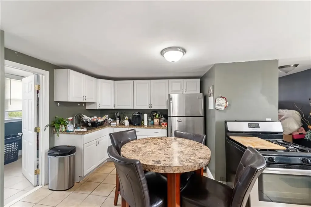 313 Branch Avenue Providence RI 02904