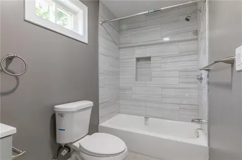 40 Gladstone Street Providence RI 02905