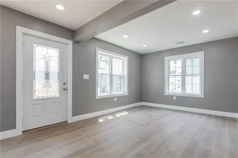 40 Gladstone Street Providence RI 02905