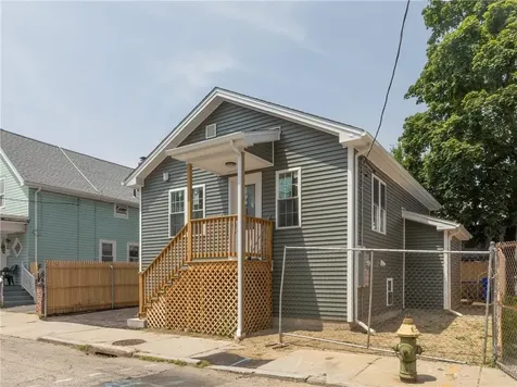 40 Gladstone Street Providence RI 02905