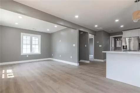 40 Gladstone Street Providence RI 02905