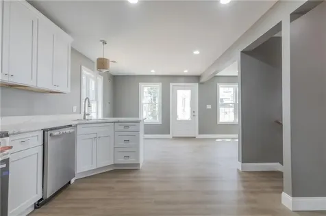 40 Gladstone Street Providence RI 02905