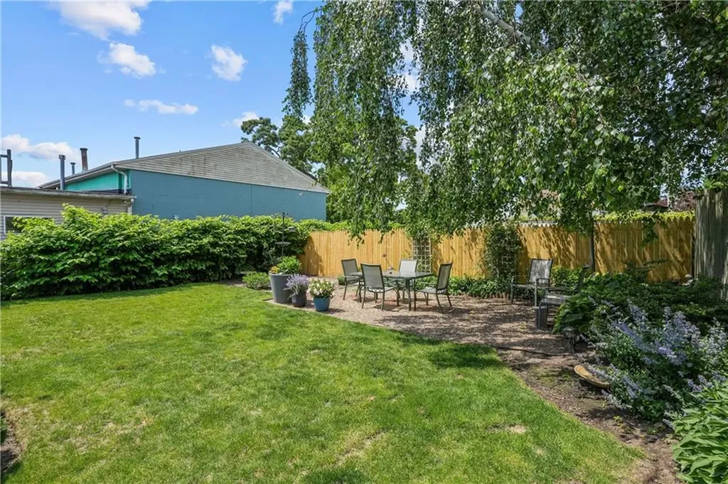 457 Bullocks Point Avenue East Providence RI 02915