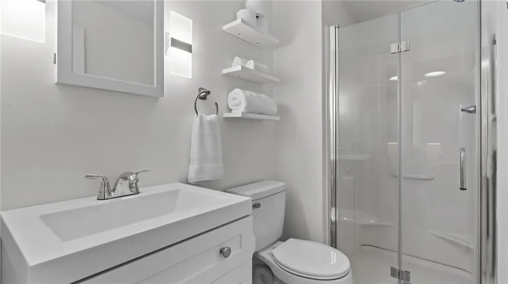 12 Kenmore Way Lincoln RI 02865