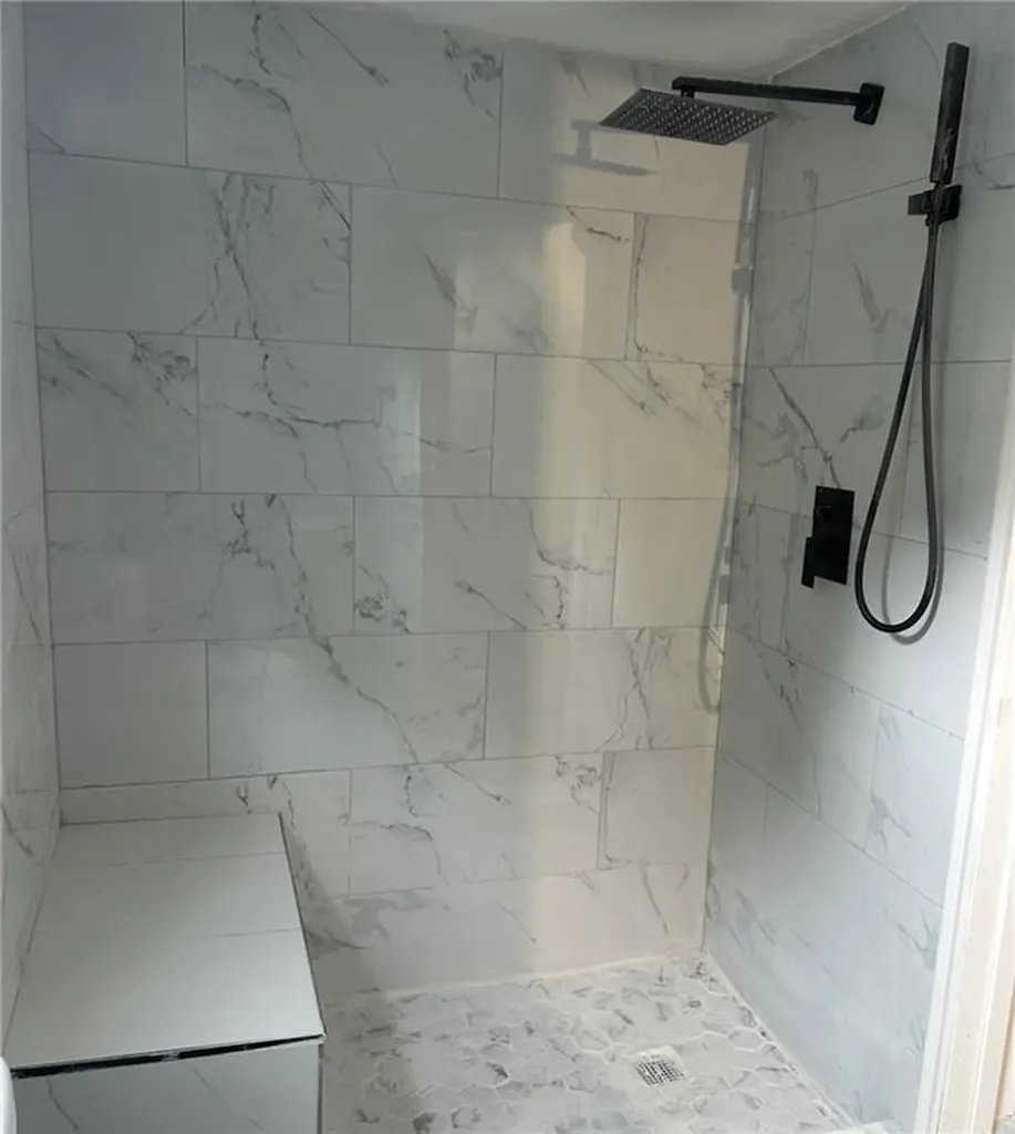 30 Harris Street Coventry RI 02816