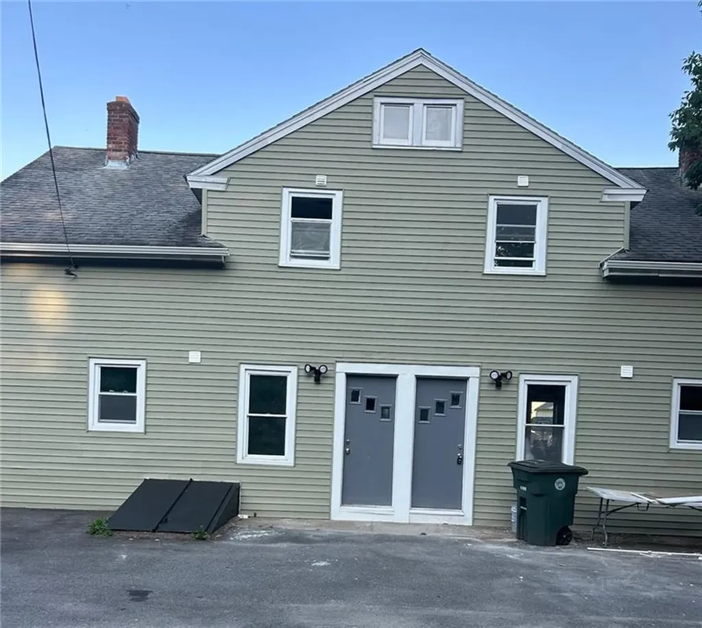 30 Harris Street Coventry RI 02816
