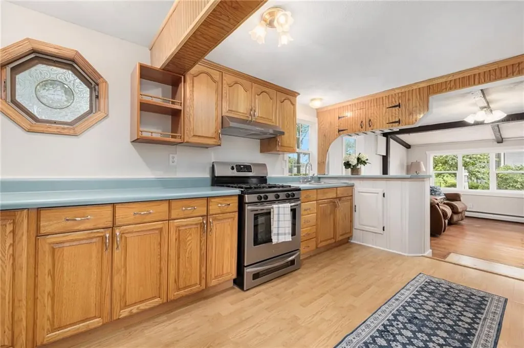 3 Sheffield Street Warwick RI 02889