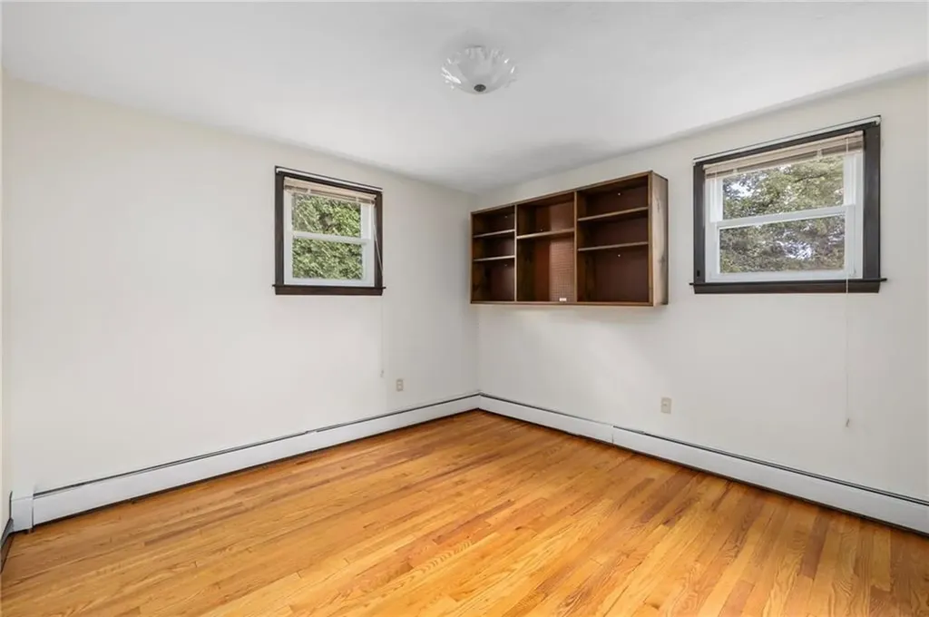 30 Birchwood Lane West Warwick RI 02893