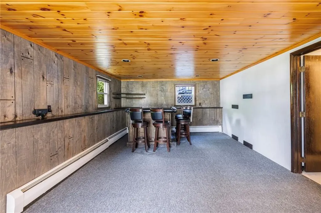 30 Birchwood Lane West Warwick RI 02893