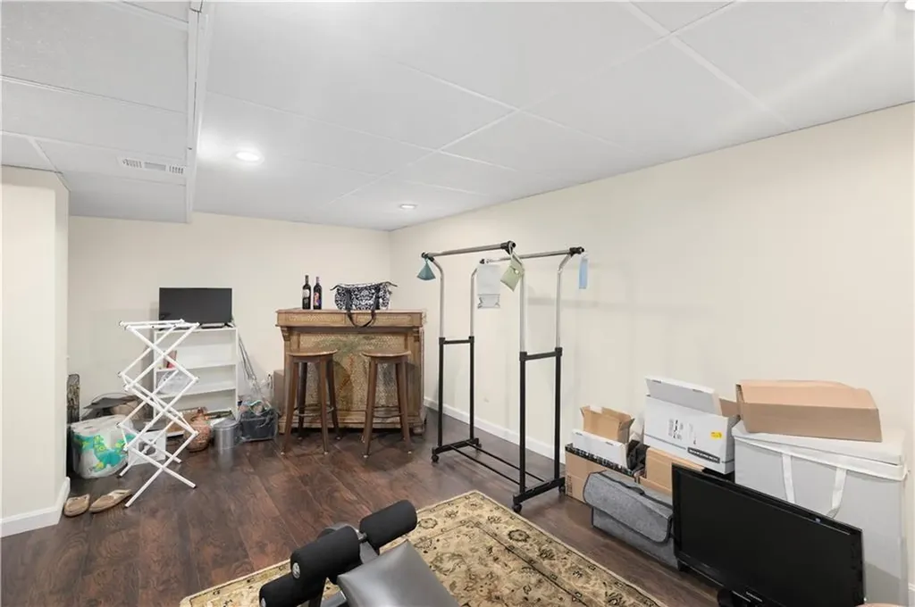 29 Juniper Drive Cranston RI 02920